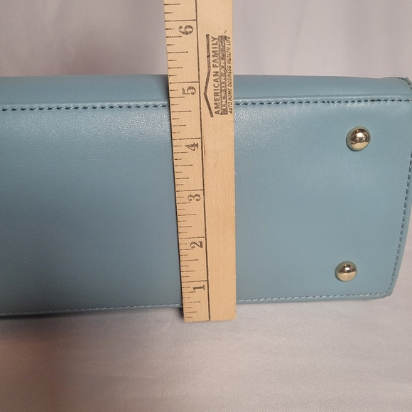 Anne Klein Coast Is Clear Ice Baby Blue Shoulder Bag Gold Hardware - Picture 10 of 15